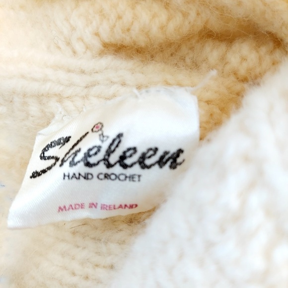 Vintage Sheleen Hand Crochet Wool Hat Made in Ireland Hat Winter White Cap - Picture 12 of 12